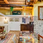 Acquedotto Medievale Di Comfy