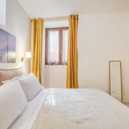 Acquedotto Medievale Di Comfy * بيرودجا